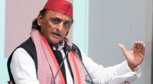 अखिलेश की नई 2027 रणनीति: 75 जिले, 75 घोषणापत्र- सपा हाइपर-लोकल क्यों हो रही है