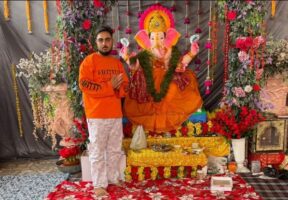 मंडी अहमदगढ़ के मुस्लिम युवक गणेश चतुर्थी पर गणेश प्रतिमा घर लाए