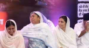 बीजेपी प्रेस कॉन्फ्रेंस में पीड़ितों के परिवारों ने की कार्रवाई की मांग