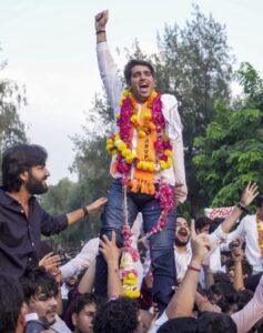 छात्रावासों और स्नातकोत्तरों का सुरक्षा ऑडिट मेरा पहला काम: डूसू के नवनिर्वाचित अध्यक्ष यश डबास