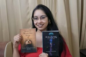 अस्पताल के बिस्तर से किताबों तक: जालंधर की मनोवैज्ञानिक निहारिका मजूमदार ने दर्द को कविता में बदल दिया