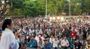 बंगाल एसआईआर विवाद को लेकर ममता बनर्जी ने सीईसी पर साधा निशाना, कहा- ‘मैं उन्हें वैनिश कुमार कहती हूं’
