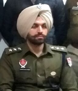 बिश्नोई इंटरव्यू मामला: हाईकोर्ट ने डीएसपी गुरशेर संधू की बर्खास्तगी को रद्द, विभागीय जांच की अनुमति दी