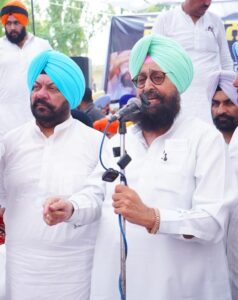 क्या पंजाब में अब सरकार से सवाल करना अपराध है? बाजवा ने एंटी ड्रग एक्टिविस्ट को हिरासत में प्रताड़ित करने की निंदा की