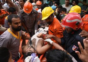 बेसमेंट रेनोवेशन, बरसों की उपेक्षा के कारण दिल्ली में इमारत ढह गई