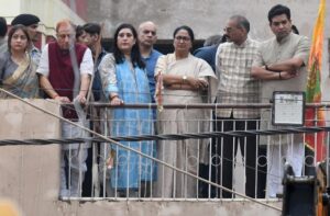 दिल्ली में आपदाओं का सिलसिला: पूर्ण राज्य का दर्जा हासिल करने का मामला?