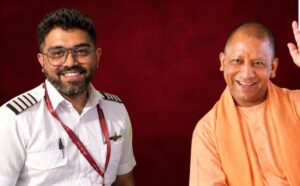 चलती फ्लाइट में को-पायलट ने किया हमला, घायल होकर कैप्टन स्मित मच्छार ने बचाई 174 यात्रियों की जान, CM योगी तारीफ करते नहीं थके!