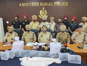 हथियारों की तस्करी के दो मॉड्यूल का भंडाफोड़; अमृतसर में एम16 और 9 पिस्टल जब्त