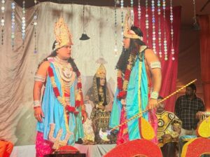 कम चरण, कम भीड़: अमृतसर की रामलीला परंपरा पर पड़ता है पर्दा