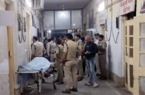 मध्य प्रदेश के ग्वालियर में मंदिर के बाहर श्रद्धालुओं पर ट्रक ने चढ़ाई की, 14 की मौत, 28 घायल