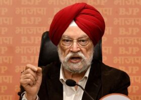 भारत को रूसी तेल आयात कम करने के लिए अमेरिका के दबाव का सामना नहीं करना पड़ा: हरदीप पुरी