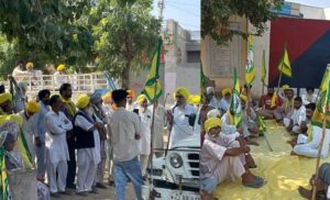 दलजीत सिंह की मौत के मामले में बीकेयू एकता उग्राहन ने पंजाब के 48 थानों में जबरन शव निकालने को लेकर किया विरोध प्रदर्शन