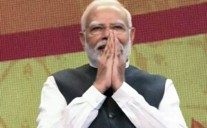 सार्वजनिक पद पर 25 साल पूरे होने पर पीएम मोदी का नारा